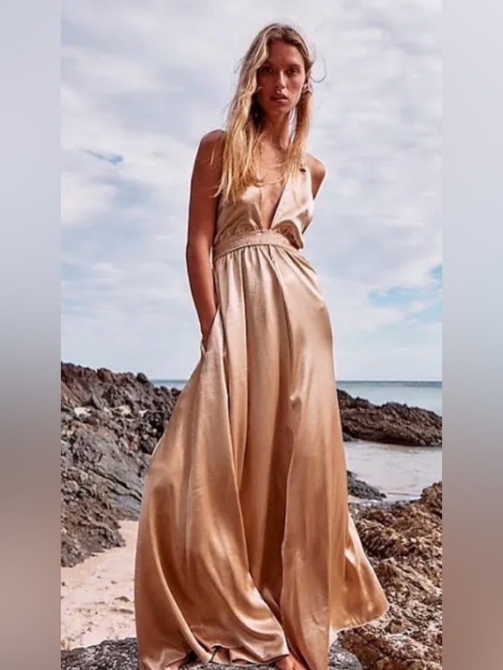 FREE PEOPLE LOOK INTO THE SUN PLUNGING NECKLINE GOWN MAXI GOLD OPEN BACK LARGE - Picture 4 of 16